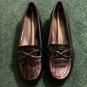 Laura Scott loafer, never worn metallic brown Sz7M